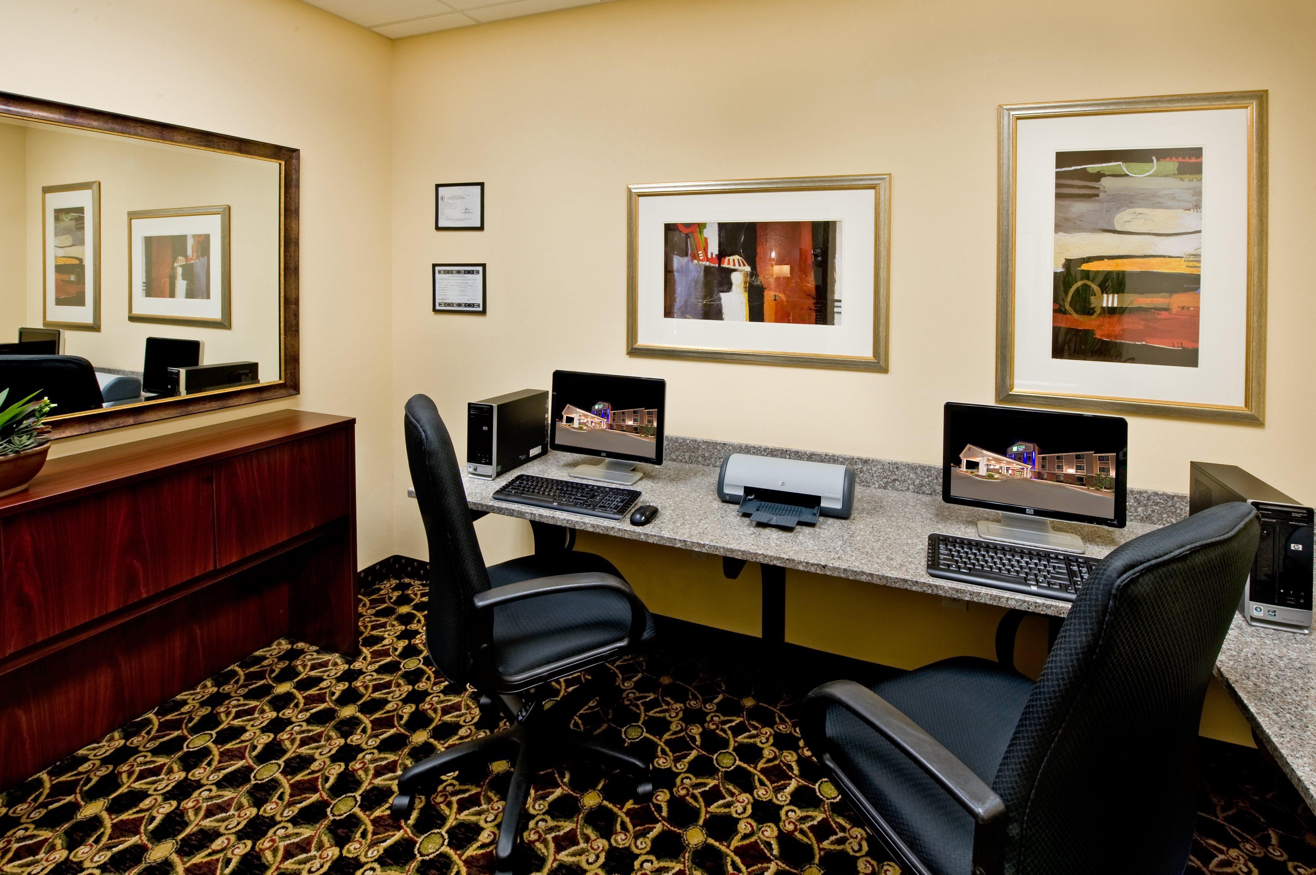Holiday Inn Express & Suites Willcox Kültér fotó