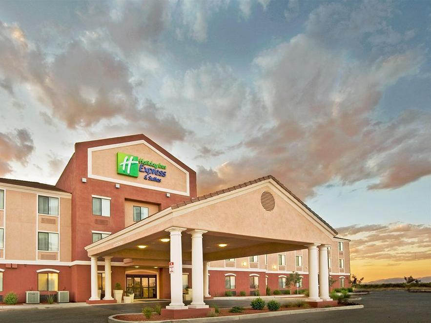 Holiday Inn Express & Suites Willcox Kültér fotó