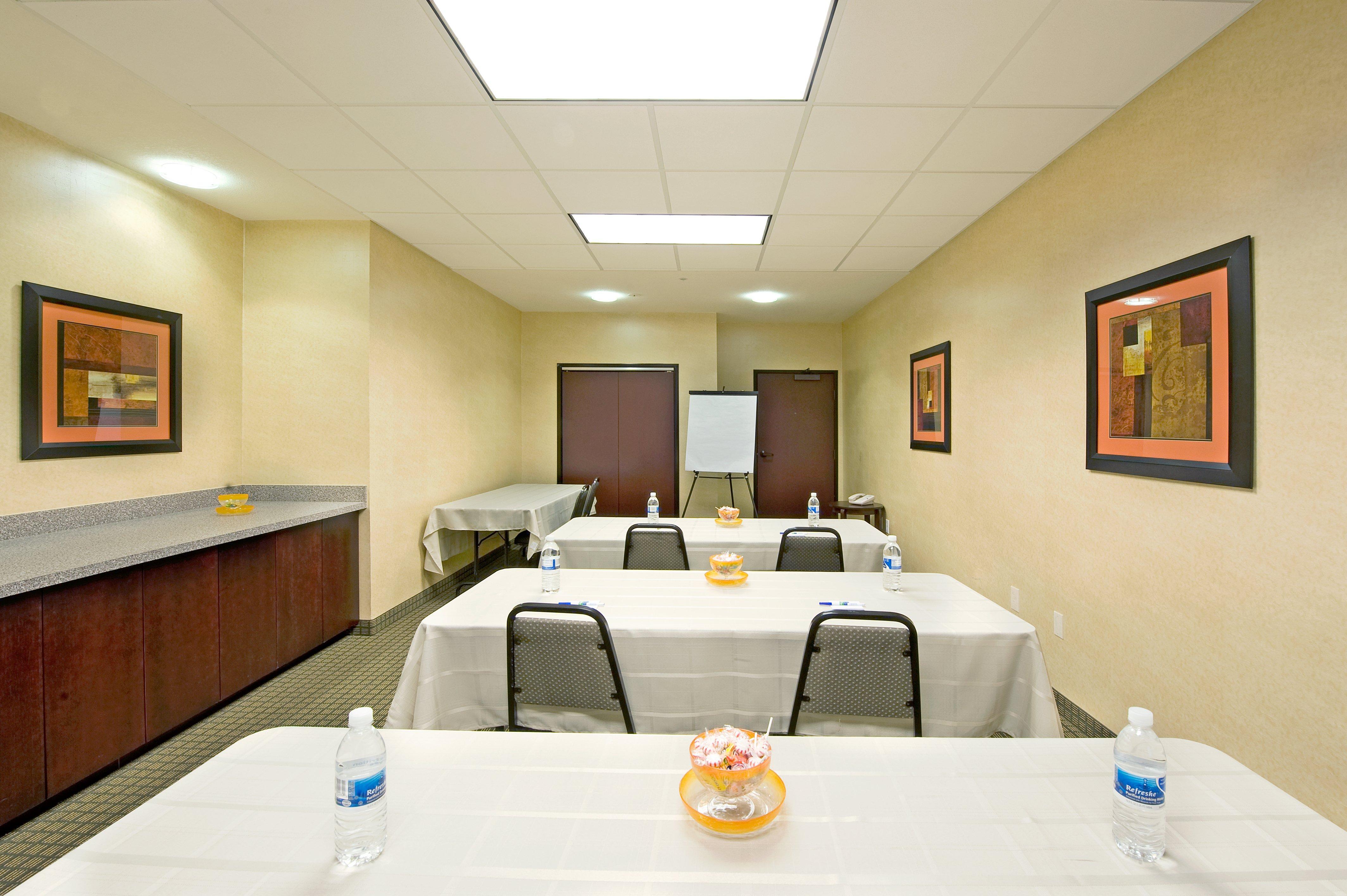 Holiday Inn Express & Suites Willcox Kültér fotó