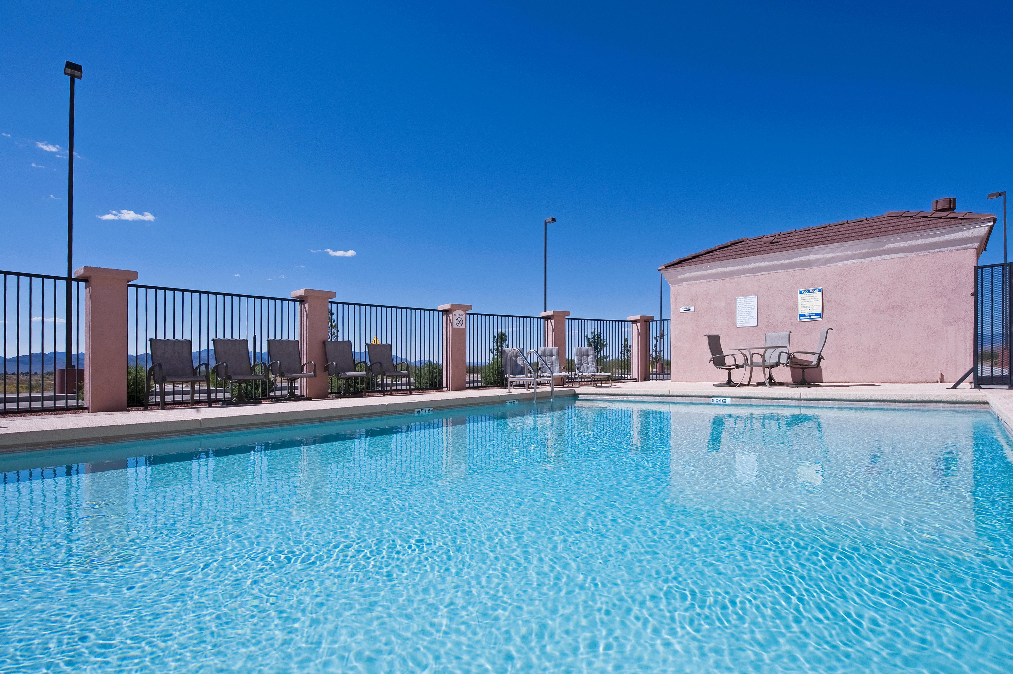 Holiday Inn Express & Suites Willcox Kültér fotó